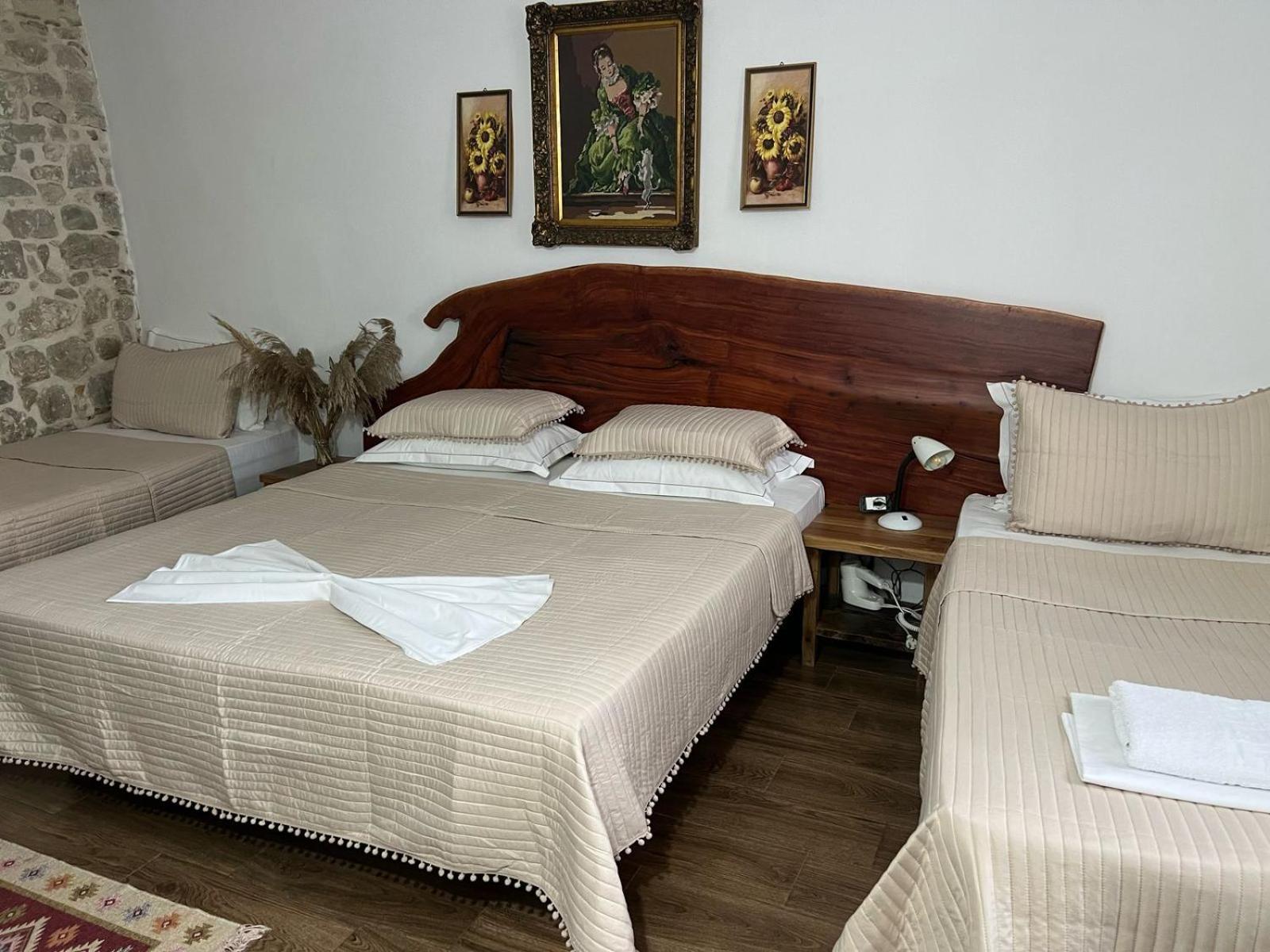 Hotel Omer The Ottoman House Berat Room photo