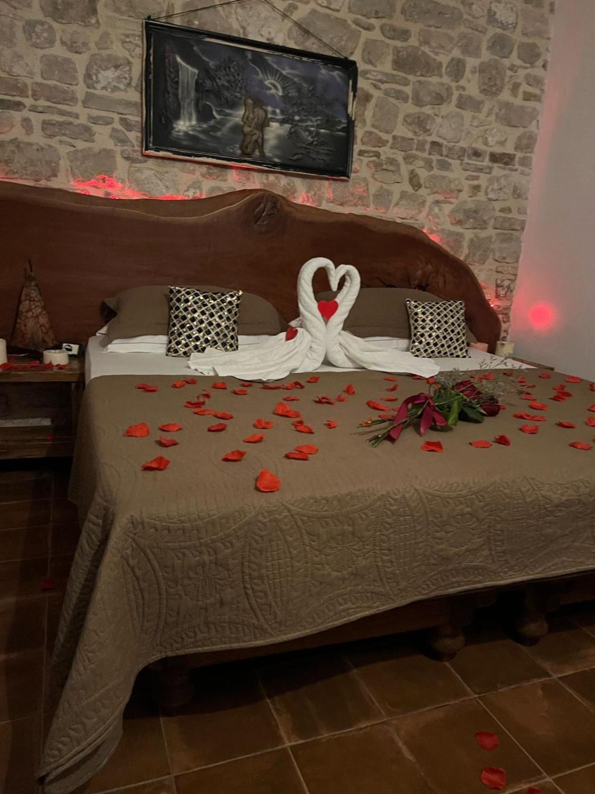 Hotel Omer The Ottoman House Berat Room photo